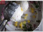 Flower yogurt ice cream
