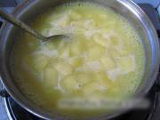 Apple soup with corn
