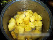 Pineapple in syrup
