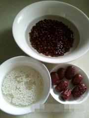 Sticky Rice with Red Beans Soy Milk with Red Dates
