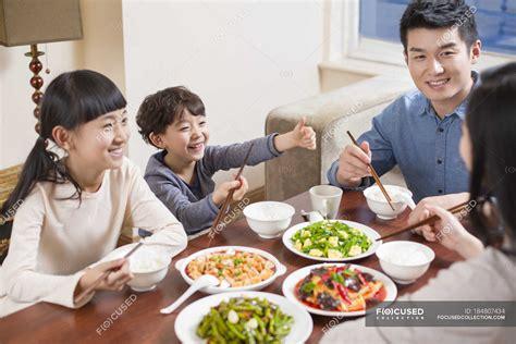 What should I make for a Chinese family dinner?