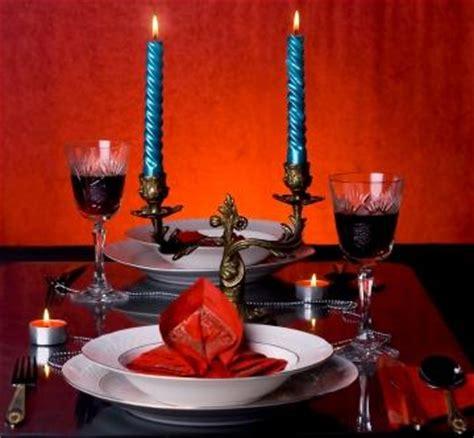 Whispers of Romance: An Enchanting Candlelit Dinner with Fragrant Candles and Authentic Chinese Cuisine